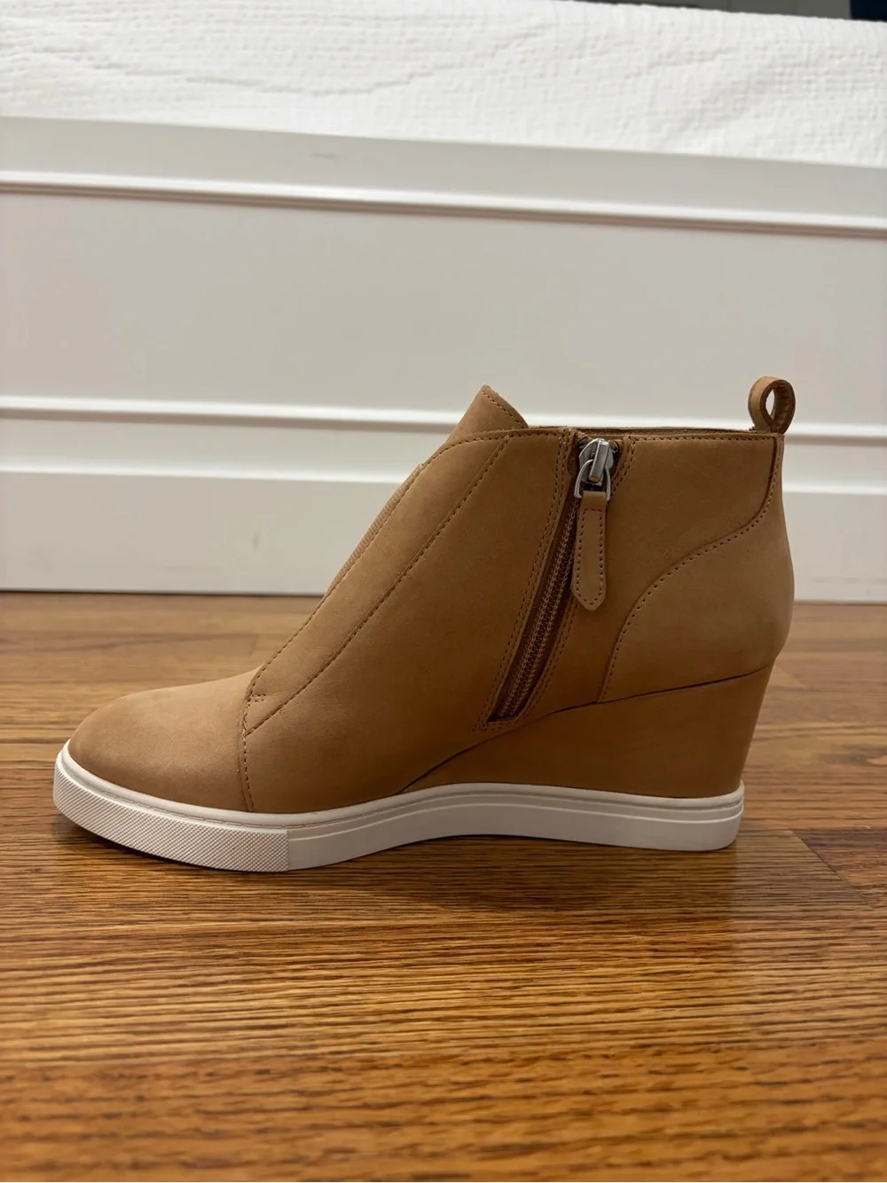 Linea Paolo Suede Wedge Heel Sneaker Bootie Felicia (7) - Picture 6 of 12